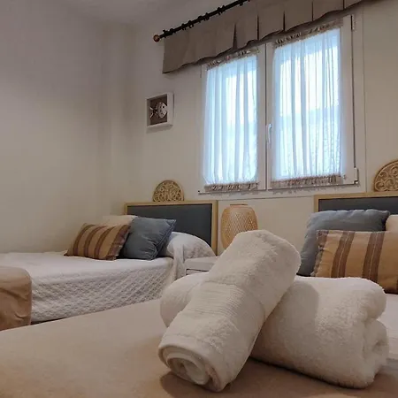 Playa Rocio Calm Beachfront Apartment- 2Bdr Apartment