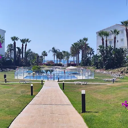 Apartment Playa Rocio Calm Beachfront Apartment- 2Bdr