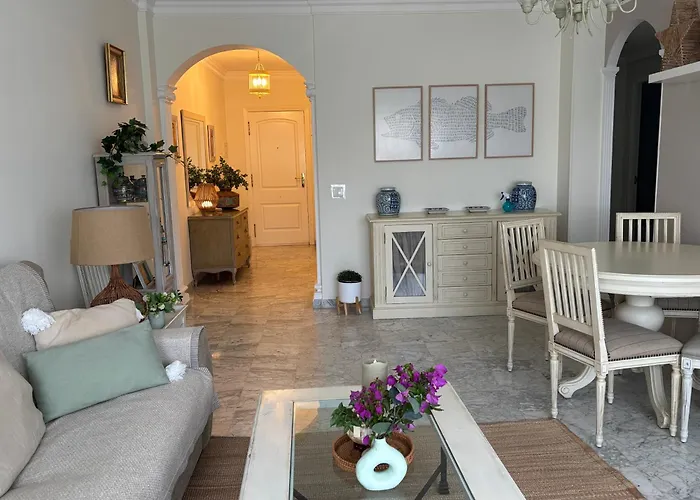 شقة Playa Rocio Calm Beachfront Apartment- 2bdr ماربيا